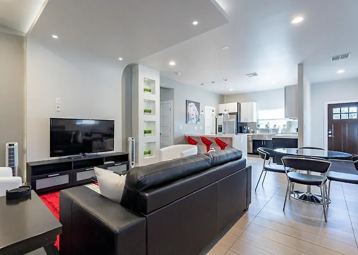 Phx Retreat Modern In Historic Neighborhood Holiday home *