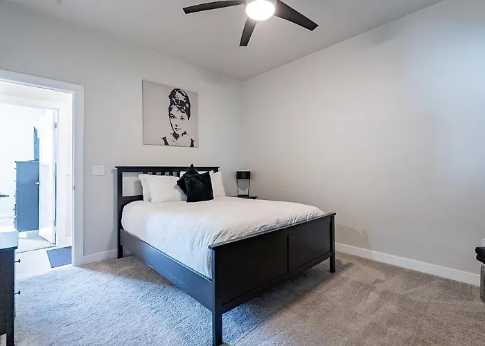 Phx Retreat Modern In Historic Neighborhood Holiday home